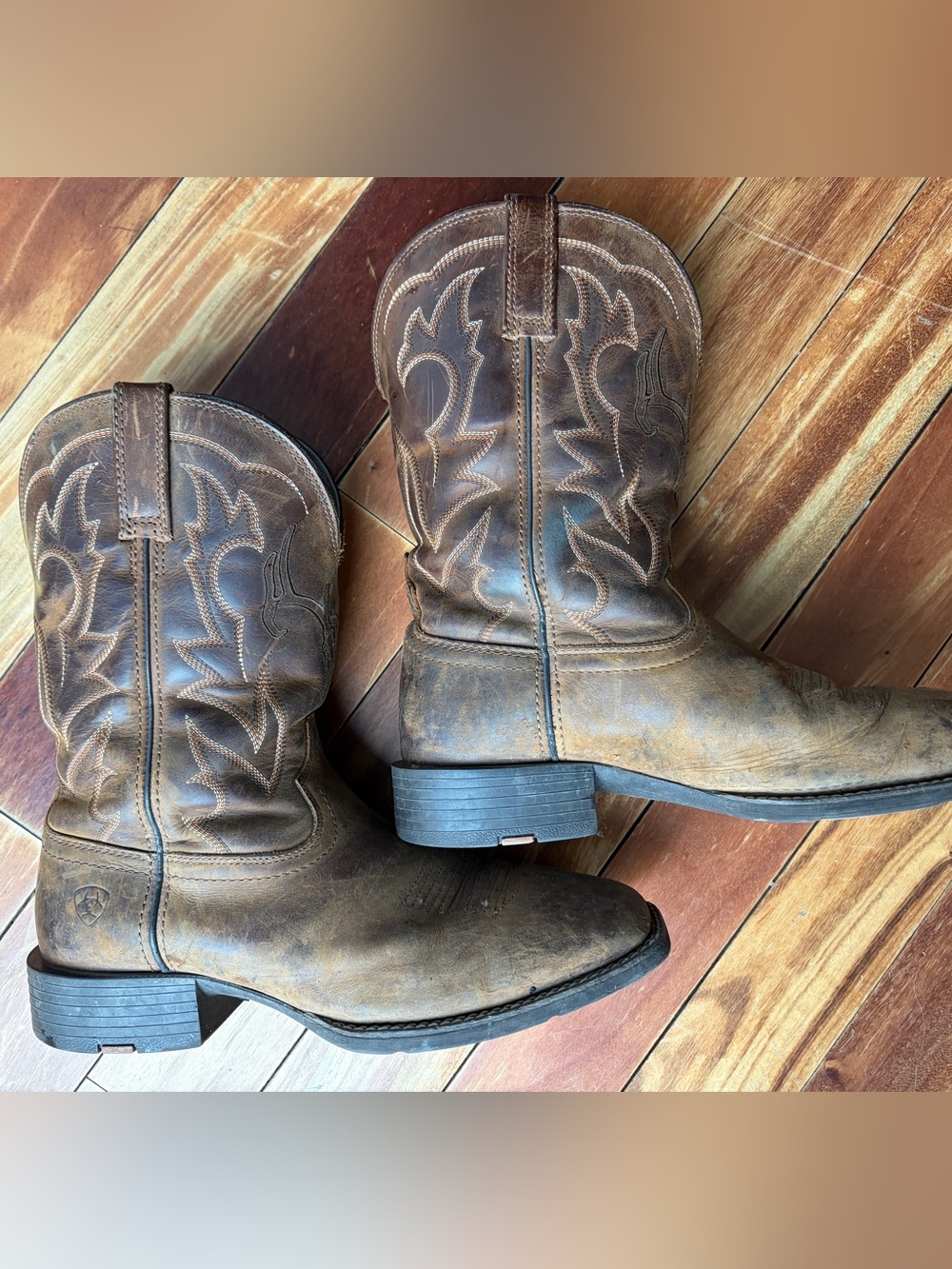 Ariat Square Toe Cowboy Boots
